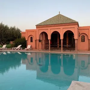 Avec Piscine A Marrakech , Marrakesh Marokko